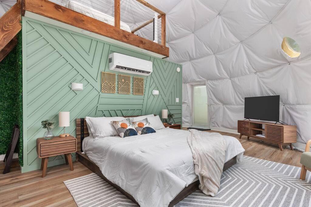 Dream Dome - Romantic Getaway, Hot Tub, Ac, Wifi, National Park 8 Min Luray Zewnętrze zdjęcie